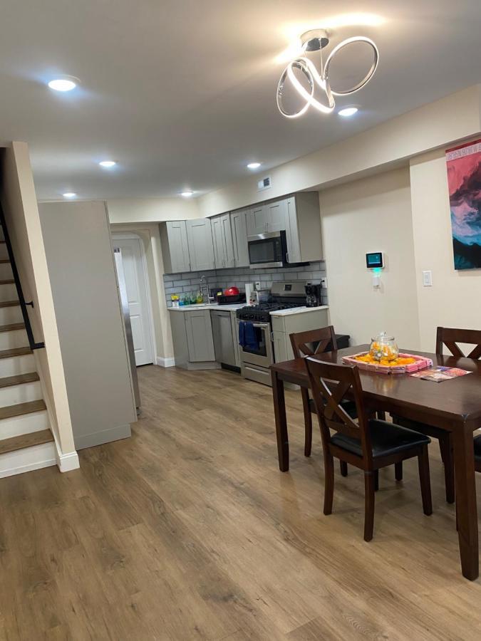 Private Room In South Philly Near Arenas! 费城 外观 照片